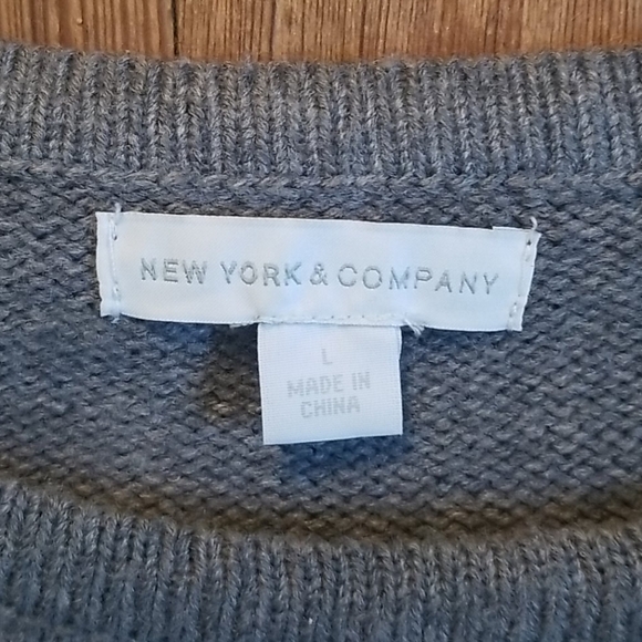 New York & Company Short Sleeve sweater - Picture 6 of 6